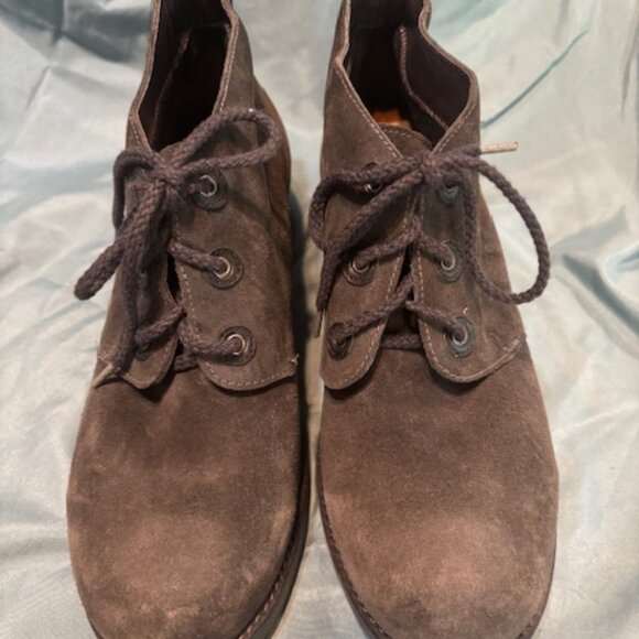 NAOT Grey Suede Ankle Chukka Boots EU 40/ Ladies 9 - Picture 1 of 11